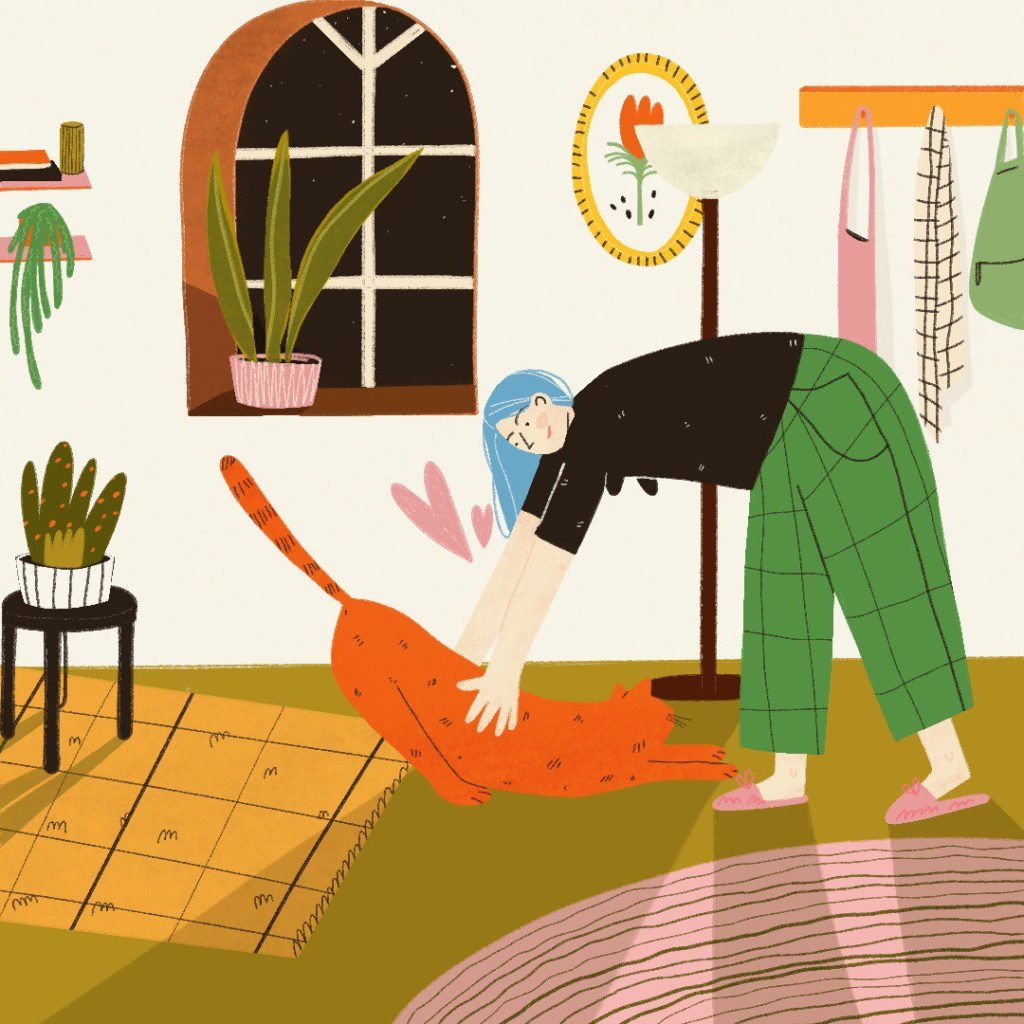 ilustración con un gato saludando en casa. hay plantas y la estancia es acogedora y hogareña